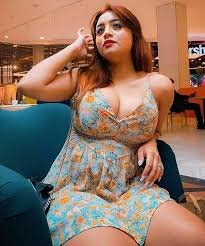 9717756989 No-1 Call Girls In Hauz Khas  Delhi NCR